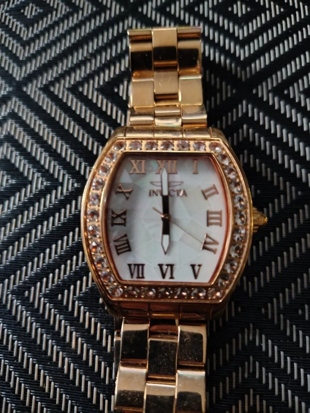 invicta watch